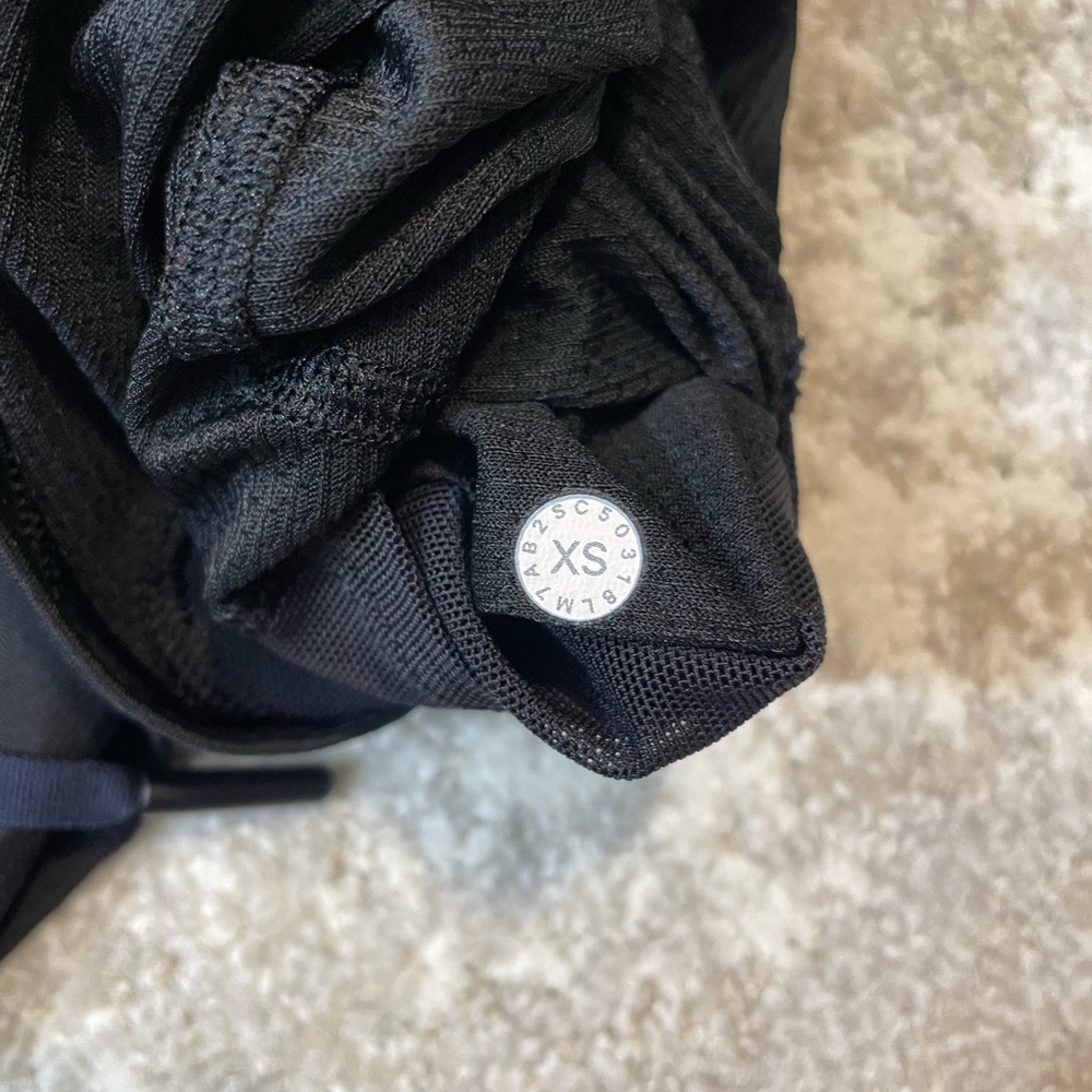Lululemon Surge Lined Short 6" Heathered Navy Blue Mens XS Running Athletic Gym - Picture 6 of 6